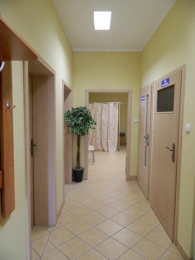 Pod Arkadami Hotel Darlowko Exterior photo